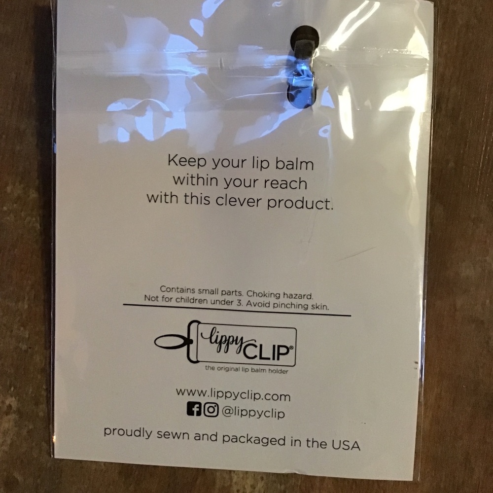 Lippyclip Lip Balm and SaniClip Hand Sanitizer Clips - Picture 3 of 5